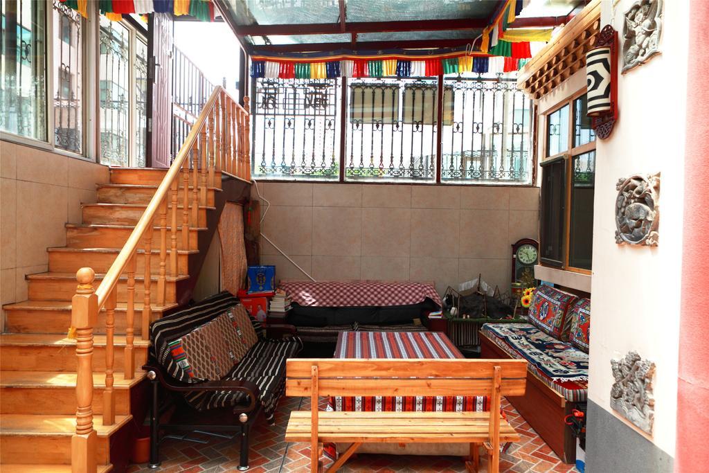 Xining Yushu Zangjia Hostel Kültér fotó